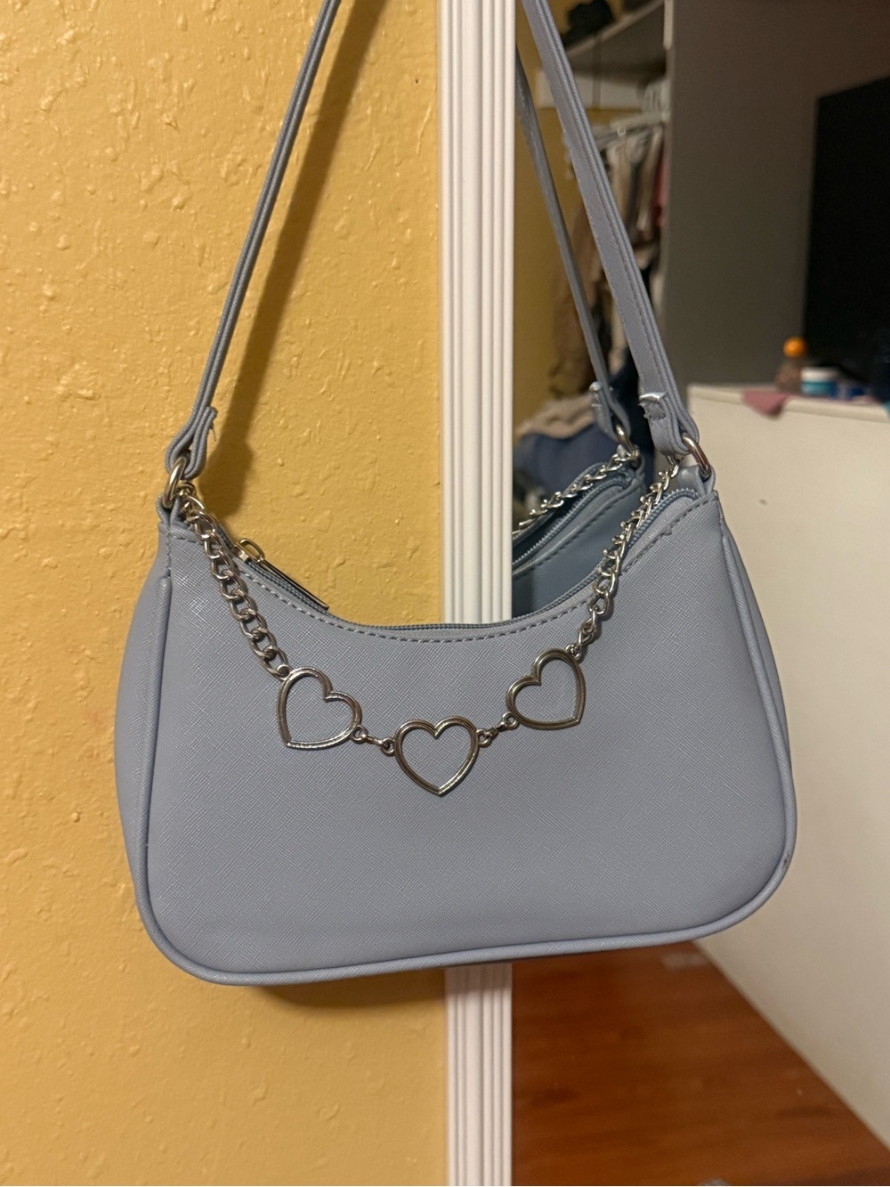 Light Blue Heart Chain Shoulder Bag
